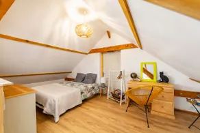 Quiet accommodation with wifi, air conditioning, and equipped for babies - Image 2
