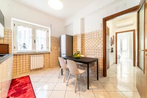 Giuseppe & Remi's Appartment - Image 2