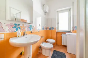 Giuseppe & Remi's Appartment - Image 5
