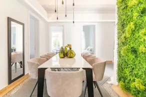 Architect's Acropolis Townhouse Oasis - Image 4