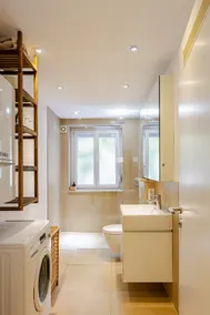Spacious apartment and all yours! - Image 4