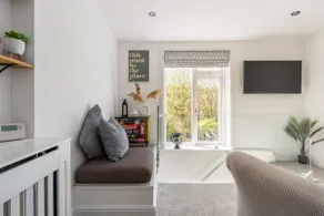 Cosy, modern cottage in Ironbridge - Image 2