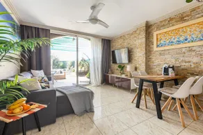 Beachfront Private Apartment in Pueblo Torviscas Sunset Harbour - Image 3