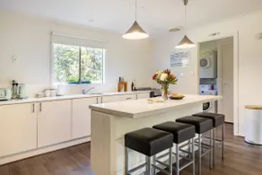 Coast/country farm house retreat - Image 5