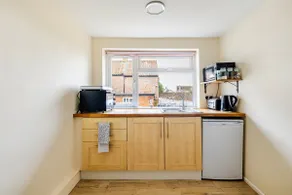 Cosy 2 bed converted loft in beautiful Somerset. - Image 2