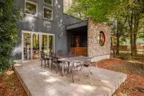 All-in-one! Luxury Stay [Nas] 1 Building Rental! Equipped with sauna, pool, and pizza oven. 2-14 people, pets allowed, and lots of fun! - Image 2