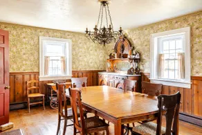 4BR Farmhouse - Week/Month Stays, Pet Friendly - Image 4