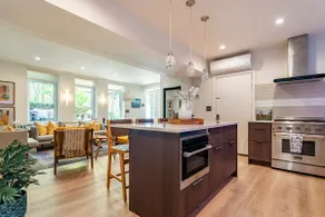 Executive Garden Apartment - Image 4