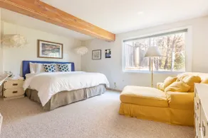 Specials Ski-in Ski-Out Cozy Mountainside Condo - Image 3