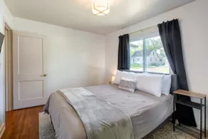 Quiet and Cozy Home in Papillion - Image 3
