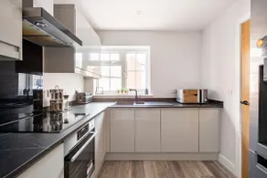 DaisyChain Getaways at Chaney Rd - Image 5
