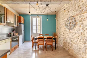 Atypical townhouse - Image 2
