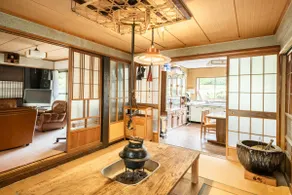 Satoyama Outdoor Field Old Private House Cottage Rose - Image 3