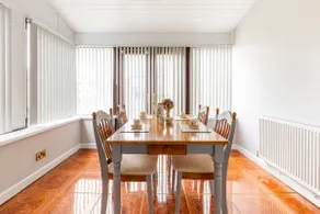 Memory Lane - beautifully renovated house close to motorway networks - Image 4