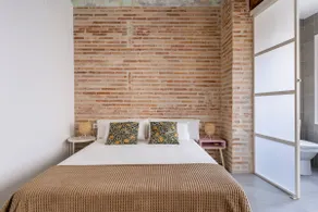 New and central designer apartment - Image 2