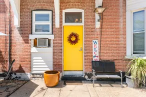 Historic Victorian comfort, safe central apt - Image 5