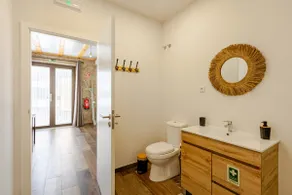 Apartment with Jacuzzi in the room - Image 5