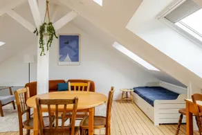 Quiet and Cozy Apartment (2-bedroom) - near the station - Image 4
