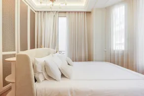 Royal - Luxury & Elegance in Monaco - Image 5