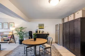 Bellevue 1 BD In-law Minutes From Microsoft - Image 4