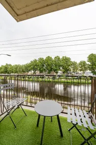 apartment on the banks of the Cher - Image 4