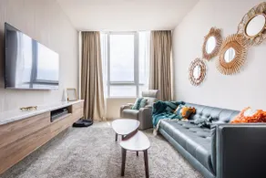 Luxury apartment. - Image 2