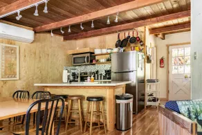 Mt. Baker Twin Tree House 1 Glacier 4 beds hot tub - Image 3