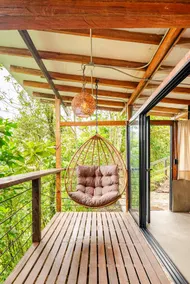 Amurai Glamping: El Arroyo Cabin - Image 3