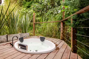 Amurai Glamping: El Arroyo Cabin - Image 4
