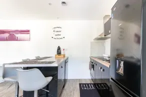 Apartment with private access. - Image 3