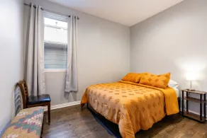 Clean, Bright Chicago Apt in Bucktown/Logan Square - Image 3