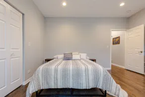 Clean, Bright Chicago Apt in Bucktown/Logan Square - Image 2
