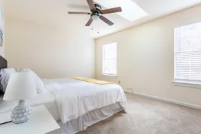 Spacious Home w/Large Deck near Downtown Richmond - Image 5