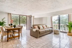 2P quiet villa - New bedding - A/C - Garden + Parking - Image 3