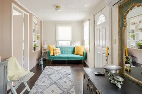 Gem by the water with firepit & all fenced backyard 2 Bedrooms - Image 4