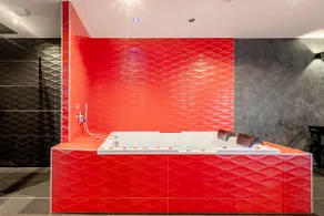 Loft with Private Hot Tub, Pool Table, and Balcony, 10 min from Strasbourg - Image 5