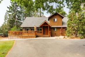 Sequoia Forest Cabin | Hot Tub | Family Getaway - Image 2