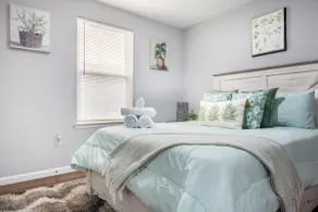 Luxury 3br House Near Everything - Image 5