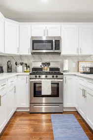 Luxury 3br House Near Everything - Image 2
