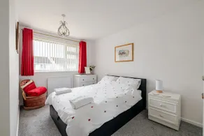 3 bedroom house heart of Whitchurch - Image 3