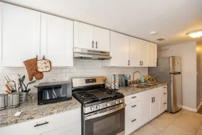 Apartment in Yonkers - Image 5
