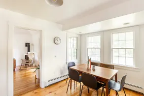 Stylish New England cottage, 5 mins from beach - Image 3