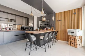 The Marseille House - Image 2