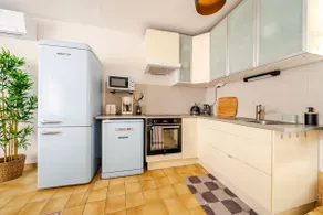 Stone house, terrace, large quiet garden, air conditioning - Image 5