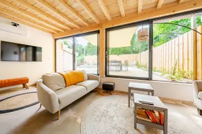 Stone house, terrace, large quiet garden, air conditioning - Image 2