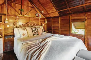 river cabin and cafecolonialgruber. - Image 2