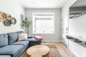 Spacious & Quiet Base in DC 3BR & 3BA - Image 2