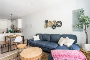 Spacious & Quiet Base in DC 3BR & 3BA - Image 5