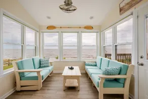 Beach home with great views. - Image 2