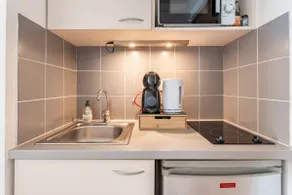 Aparthotel Avignon TGV Station - Studio Kaelis 407 - Image 3